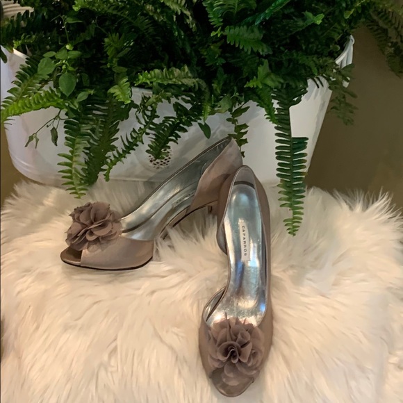 ♥️NWT Shoes - Picture 3 of 8